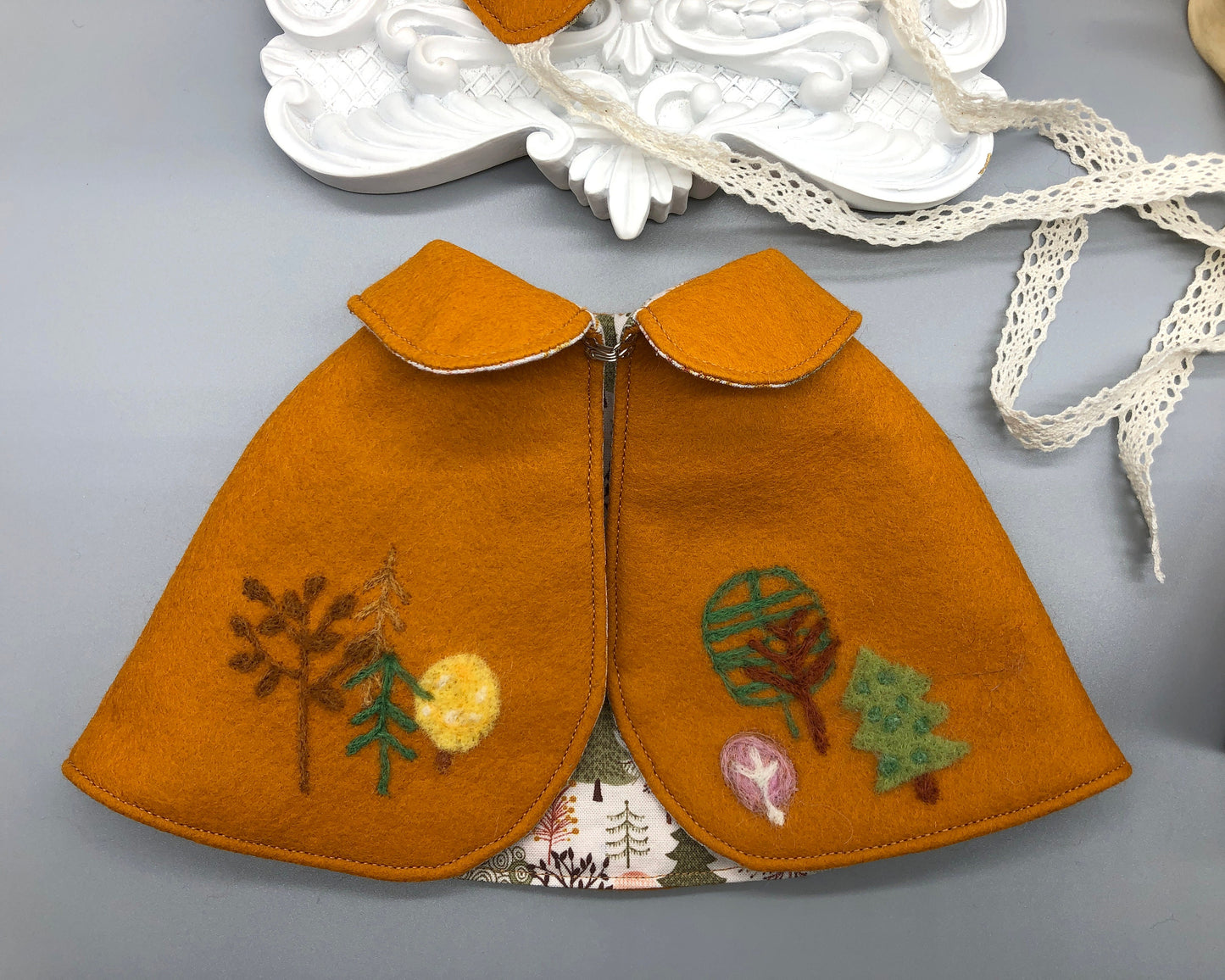 REVERSIBLE needle felted CAPE for Maorinette Dolls