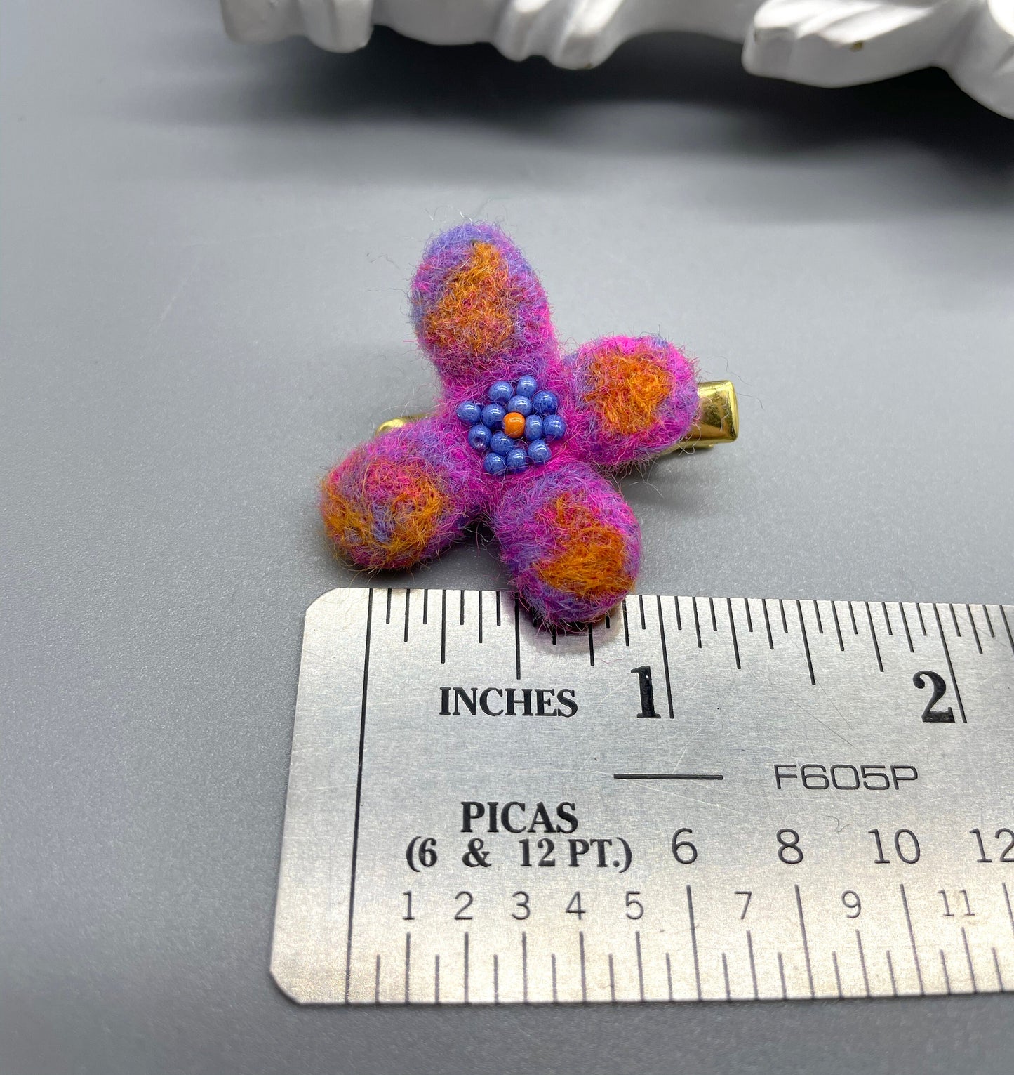 Needle Felted Flower Barrettes, hair flowers, Pair of flower Barrettes, Children's Hair accessories, hair clips, wool felted, alligator clip, flower barrettes, needle felted flowers