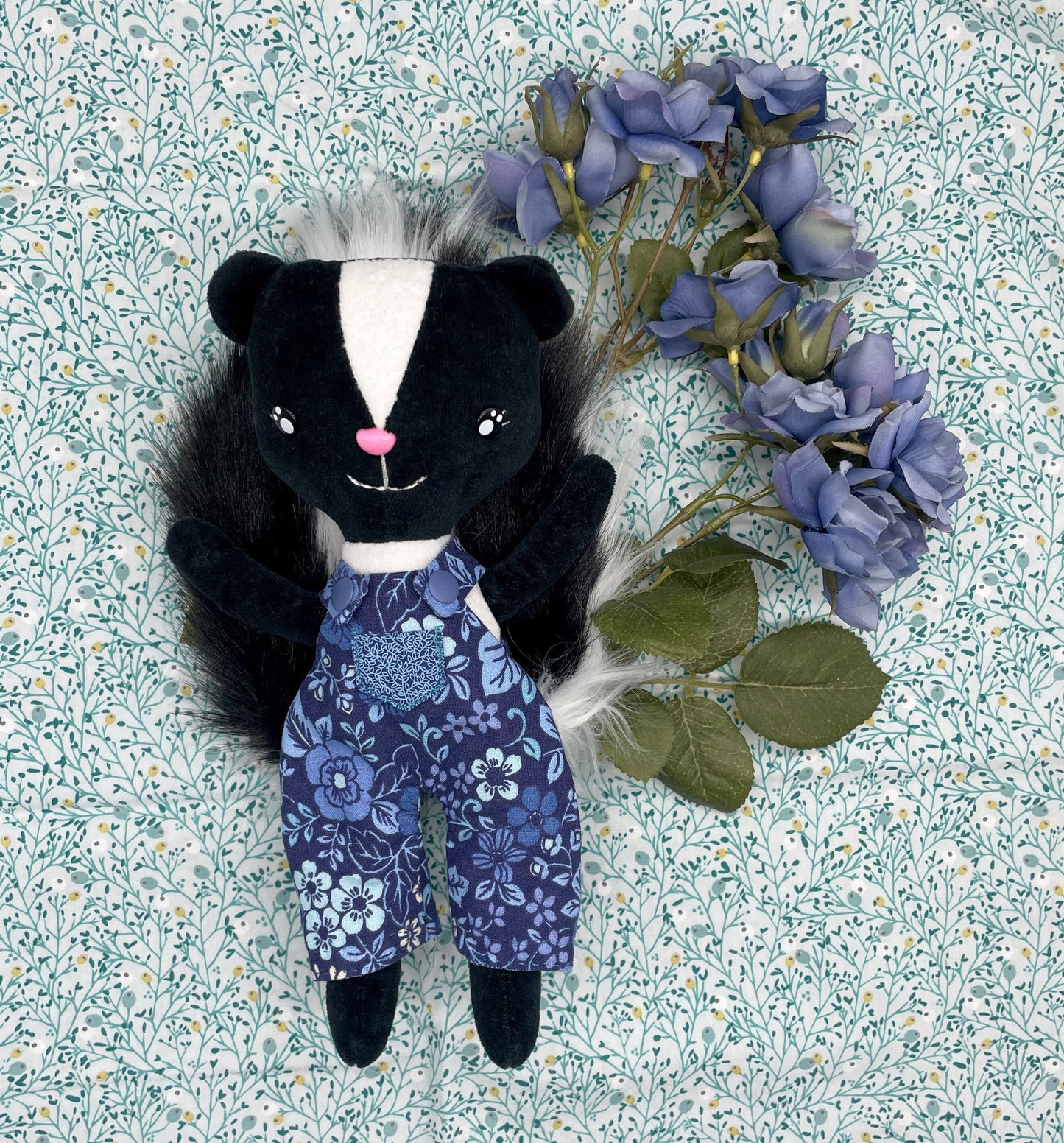 Handmade BABY SKUNK Doll, "PEPITO", Stuffed skunk, stuffed animals, boy doll, baby animals, skunk toys, gift for kids, skunk plushie