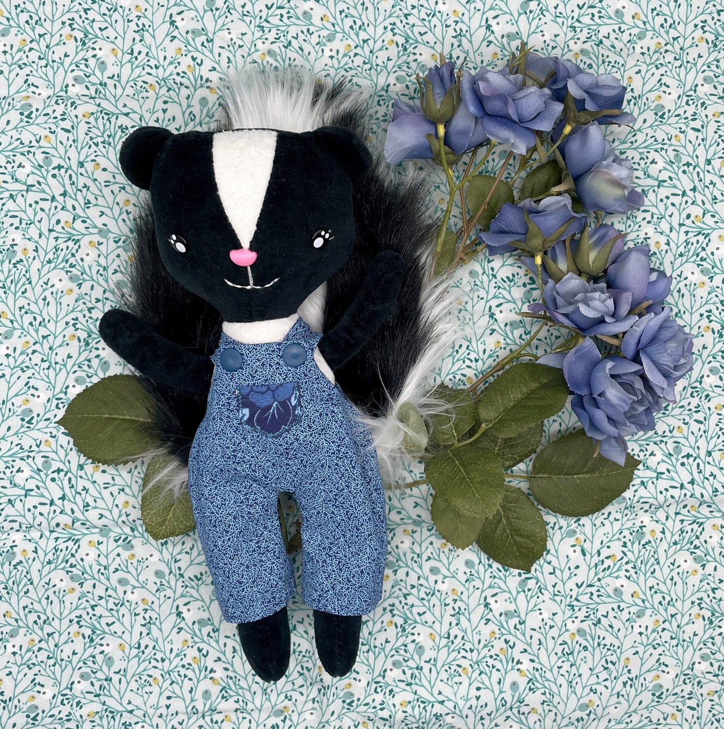 Handmade BABY SKUNK Doll, "PEPITO", Stuffed skunk, stuffed animals, boy doll, baby animals, skunk toys, gift for kids, skunk plushie
